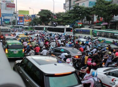 TP. HCM gấp rút giải cứu giao thông trong tình trạng xe cá nhân tăng lên gần 9,2 triệu chiếc - 39